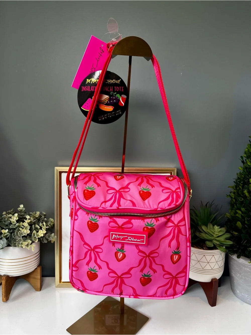 Betsey Johnson NWT Pink Strawberry Bow Insulated Lunch Tote Bag Coquette Cute